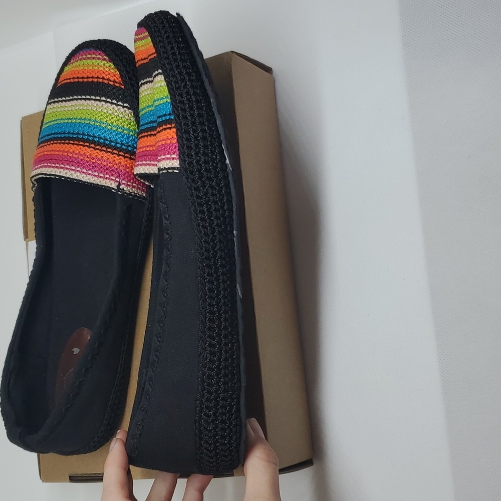 The Sak Multicolored Knitted Loafer Shoes in Women's Size 8 - Picture 4 of 12